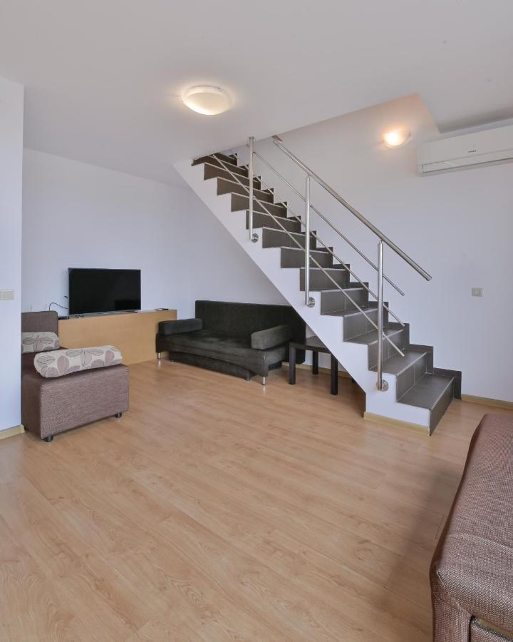 One-bedroom Maisonette With Spacious Terrace By Flat Mаnager Apartment Sofia